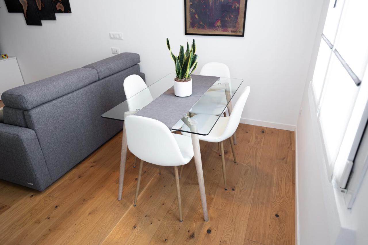 Elegante Bilocale In De Angeli - Piazzale Siena Apartment Милано Екстериор снимка